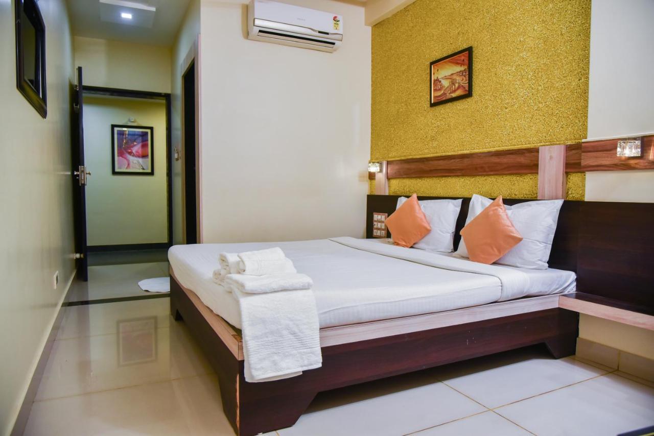 Hotel Tulsi Residency Bhuj Eksteriør bilde